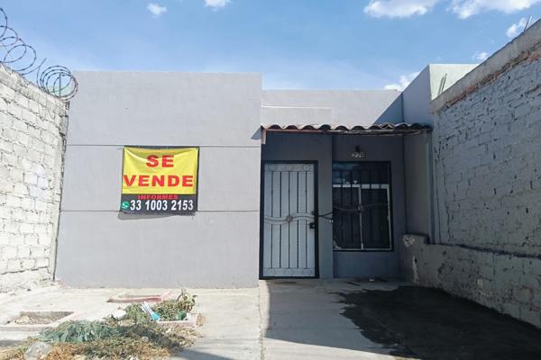 Foto de inmueble en Calle Cerro del Tule 226 #226, Col. Chulavista C.P. 45653, Tlajomulco de Zúñiga