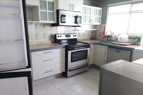 Foto de inmueble en Calle Cto de Porto Seris Supermanzana 55 77533 Cancún QR, Col. Porto Alegre C.P. 77533, Benito Juárez