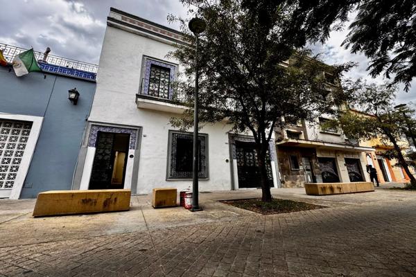 Foto de inmueble en Av. Fray Antonio Alcalde, Zona Centro, Guadalajara, Jal., Col. Guadalajara Centro C.P. 44100, Guadalajara