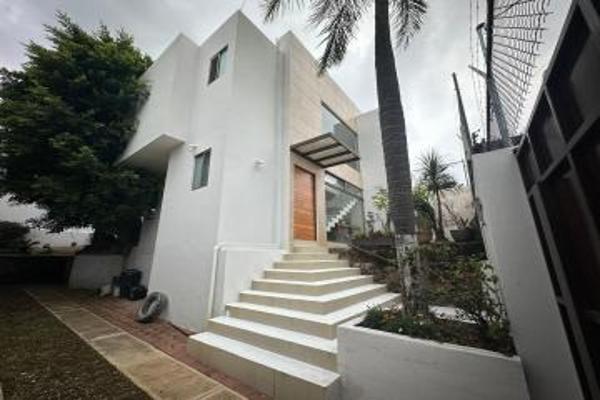 Foto de inmueble en Lomas Blancas, Lomas Tetela, 62156 Cuernavaca, Mor., Col. Lomas de Tetela C.P. 62156, Cuernavaca