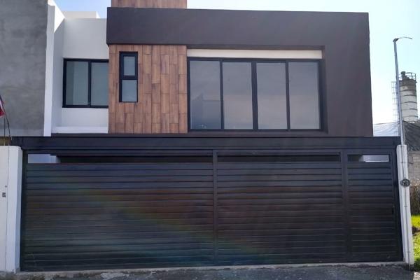 Foto de inmueble en PRIVADA SAN MIGUEL ZACANGO  #SNInt. 3, Col. Cacalomacán C.P. 50265, Toluca