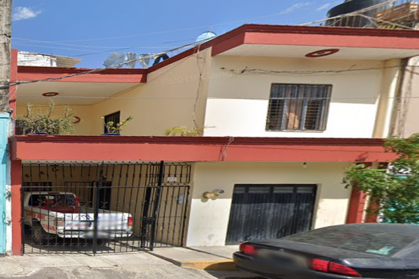 Foto de inmueble en Calle Jesús María, Col. Morelos C.P. 63160, Tepic