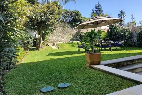 Foto de inmueble en lirios #s/n, Col. Rancho Cortes C.P. 62120, Cuernavaca