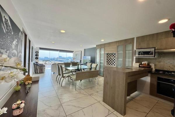 Foto de inmueble en 8 de Mayo, Col. Lomas Manuel Ávila Camacho C.P. 53910, Naucalpan de Juárez