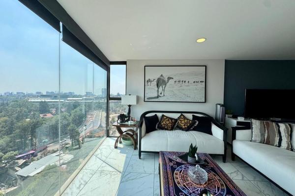 Foto de inmueble en 8 de Mayo, Col. Lomas Manuel Ávila Camacho C.P. 53910, Naucalpan de Juárez
