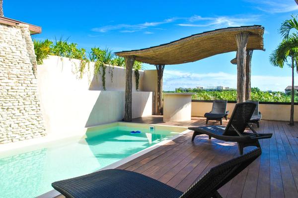 Foto de inmueble en 8 SUR, Col. Region 15 Kukulcan C.P. 77500, Tulum