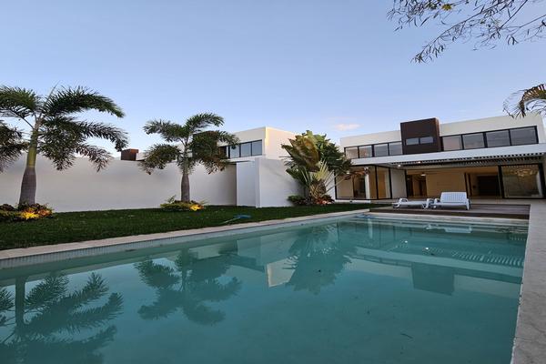 Foto de inmueble en 8, Col. Temozon Norte C.P. 97302, Mérida