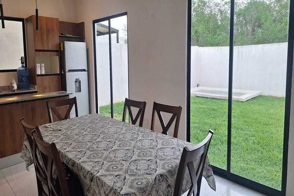 Foto de inmueble en 8, Col. Tixcacal Opichen C.P. 97249, Mérida