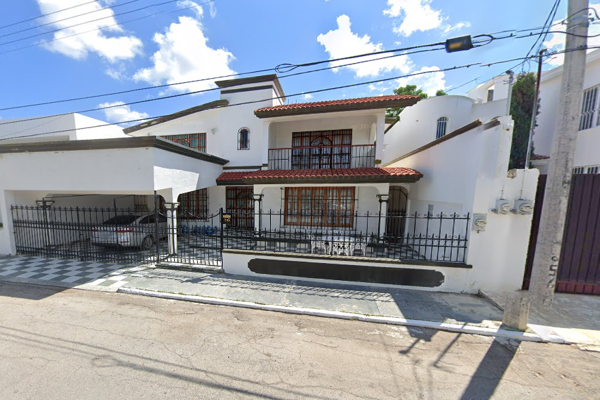 Foto de inmueble en Avenida 2000, Col. Fracciorama 2000 C.P. 24090, Campeche