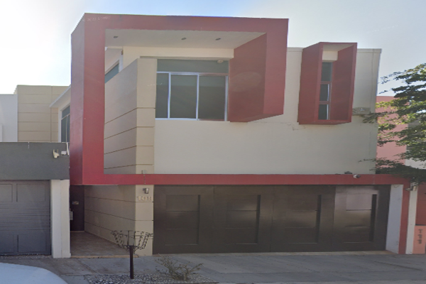 Foto de inmueble en Onix, Col. Esmeralda C.P. 28017, Colima