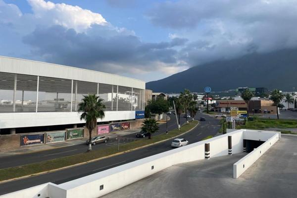 Foto de inmueble en Av. Cumbres Elite 299, Cumbres Elite, Sector Villas, 64349 Monterrey, N.L. #299, Col. Cumbres Elite 3er Sector C.P. 64349, Monterrey