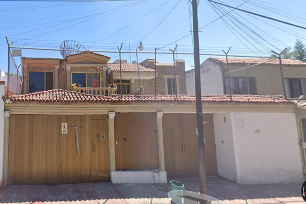 Foto de inmueble en calzada de los pirules  #275, Col. Ciudad Granja C.P. 45010, Zapopan