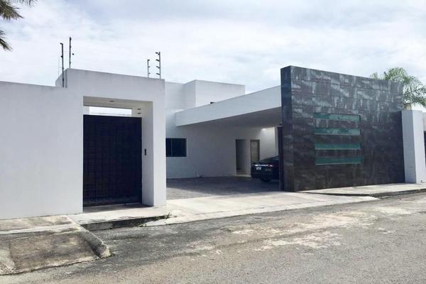 Foto de inmueble en 81, Col. Residencial del Mayab C.P. 97302, Mérida