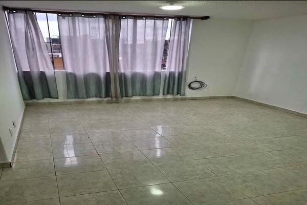 Foto de inmueble en Santa Ana 16 #16, Col. Morelos C.P. 06200, Cuauhtémoc