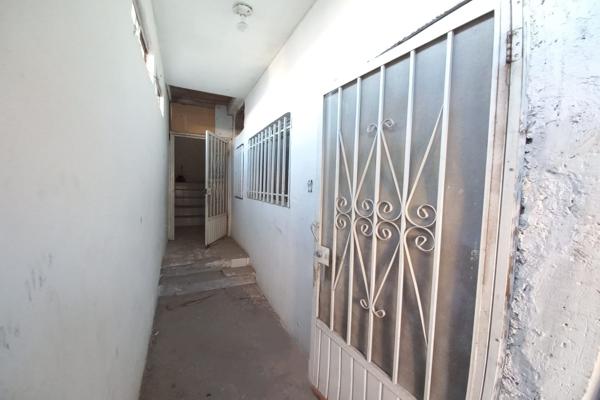Foto de inmueble en Calle Anahuac colonia Cuauhtémoc Cd Juarez #712, Col. Cuauhtémoc C.P. 32010, Juárez