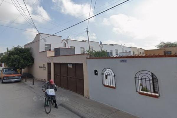 Foto de inmueble en Calle Chiluca 550 #550, Col. Las Piedras C.P. 78150, San Luis Potosí