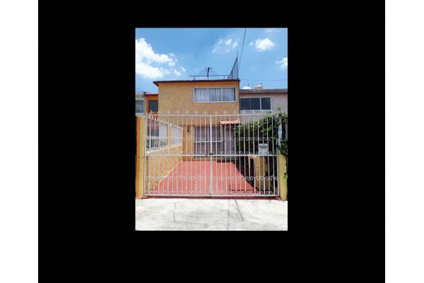 Foto de inmueble en Real de Bosque, Col. Real de Atizapán C.P. 52945, Atizapán de Zaragoza