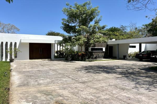 Foto de inmueble en 83, Col. Temozon Norte C.P. 97302, Mérida