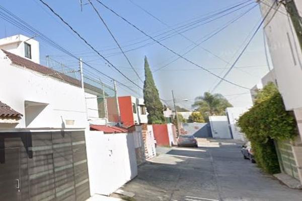Foto de inmueble en Calle Tonatiuh, Col. Almanares Cholollan C.P. 72814, San Andrés Cholula