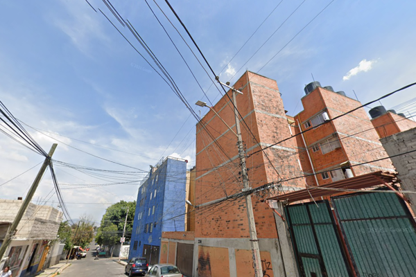 Foto de inmueble en Luis García 250, Zona Urbana Ejidal Santa Martha Acatitla Sur, Iztapalapa, 09970 Ciudad de México, C #250, Col. Valle de San Lorenzo C.P. 09970, Iztapalapa