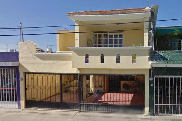 Foto de inmueble en Enrique C. Rébsamen 326, Versalles 2da Secc, 20285 Aguascalientes, Ags. #326, Col. Versalles 2a Sección C.P. 20285, Aguascalientes