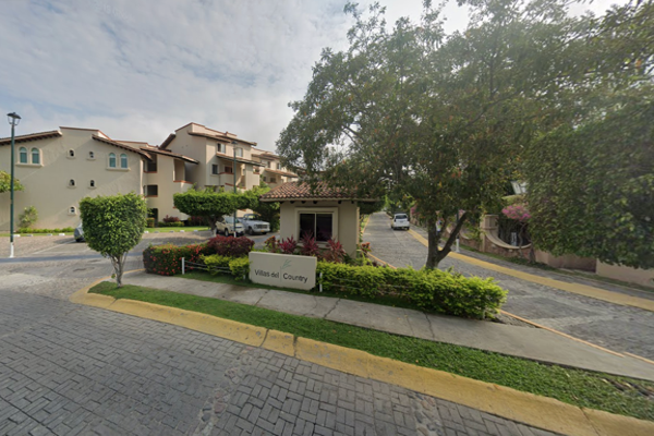 Foto de inmueble en Calle Garzas 222 #222, Col. Marina Vallarta C.P. 48335, Puerto Vallarta