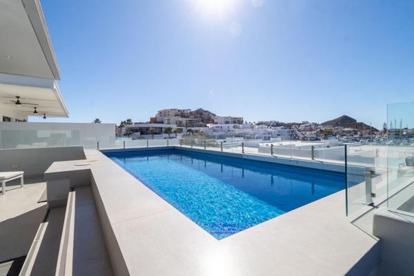 Foto de inmueble en Embarcadero  #11, Col. Marina Real C.P. 85503, Guaymas