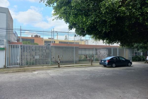 Foto de inmueble en C. Hércules, Jardines del Bosque, 44520 Guadalajara, Jal. #s/n, Col. Jardines del Bosque Centro C.P. 44520, Guadalajara