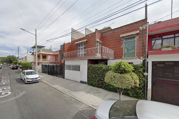 Foto de inmueble en Gral. Heriberto Jara 21, Constitución de 1917, Iztapalapa, 09260 Ciudad de México, CDMX #21, Col. Constitución de 1917 C.P. 09260, Iztapalapa