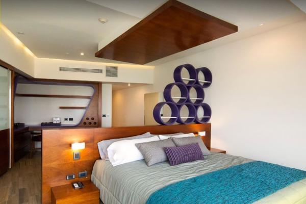 Foto de inmueble en Blvd. Europa, Lomas de Angelópolis, 72830 San Bernardino Tlaxcalancingo, Pue., Col. La Vista Contry Club C.P. 72830, San Andrés Cholula