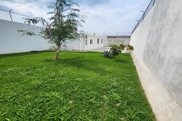 Foto de inmueble en Gardenias, Col. Juan Antonio C.P. 62846, Atlatlahucan