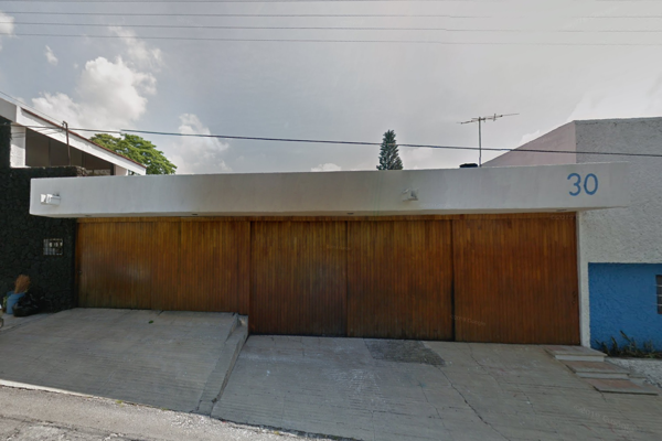 Foto de inmueble en Provincias del Canadá #s/n, Col. Provincias del Canadá C.P. 62343, Cuernavaca