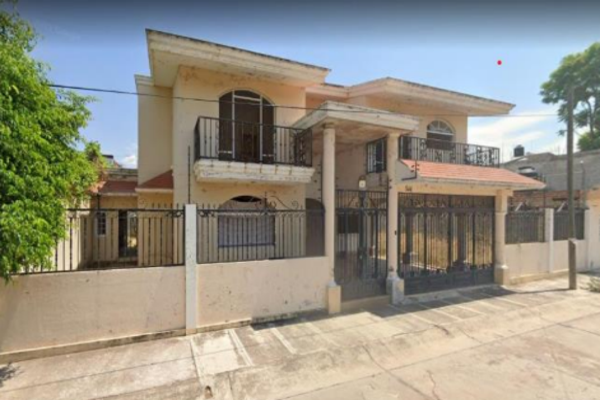 Foto de inmueble en Miguel Alemán, Col. J. Trinidad Barragán C.P. 59020, Sahuayo