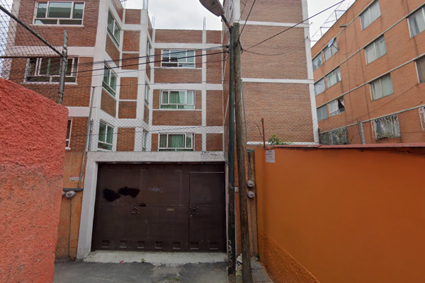 Foto de inmueble en Segunda Privada de Morelos 8 #8, Col. San Pedro Xalpa C.P. 02710, Azcapotzalco