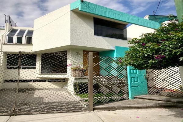 Foto de inmueble en Hacienda Temoluco #s/n, Col. Villa Quietud C.P. 04960, Coyoacán