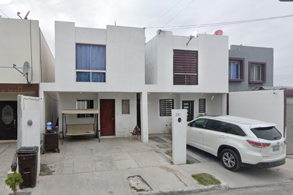 Foto de inmueble en Fernando Alonso, Col. Lomas de Jarachina Sur C.P. 88736, Reynosa