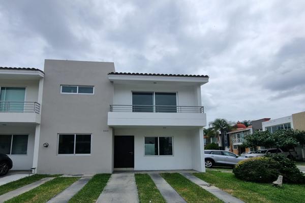 Foto de inmueble en Av Nueva Galicia, Nueva Galicia, La Tijera, 45645 La Tijera, Jal., Col. Nueva Galicia Residencial C.P. 45645, Tlajomulco de Zúñiga