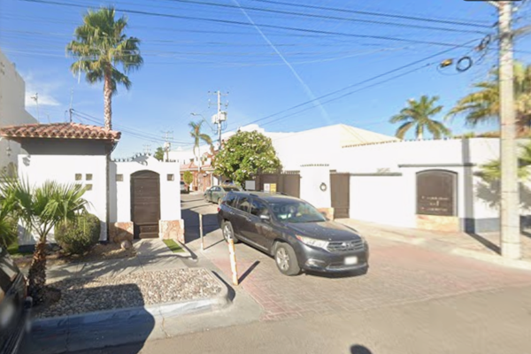 Foto de inmueble en Av Plan de Iguala  #4, Col. Misión San Ignacio C.P. 83100, Hermosillo