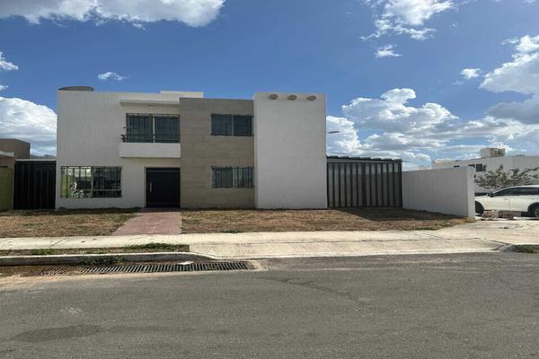 Foto de inmueble en 91, Col. Los Héroes C.P. 97306, Mérida