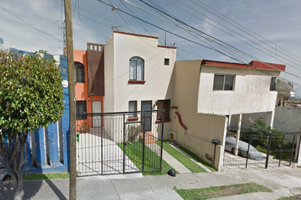 Foto de inmueble en Loma Dorada Sur 78, Loma Dorada Delegación a, 45418 Tonalá, Jal. #78, Col. Las Cañadas C.P. 45418, Tonalá