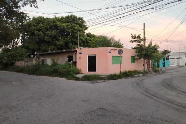 Foto de inmueble en 92, Col. Jardines de San Sebastian C.P. 97000, Mérida