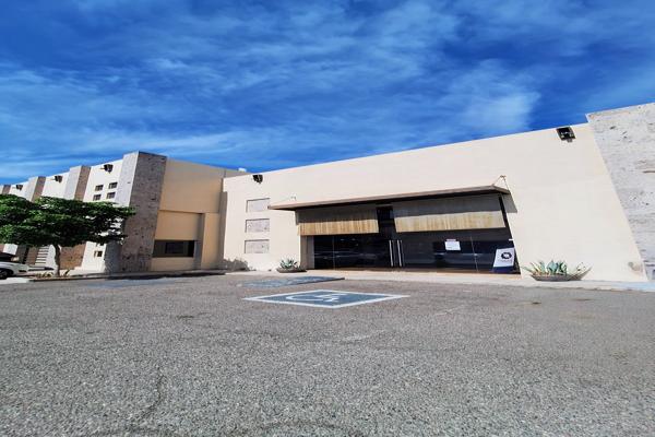 Foto de inmueble en Boulevard Luis Encinas J. #s/n, Col. Los Naranjos C.P. 83060, Hermosillo
