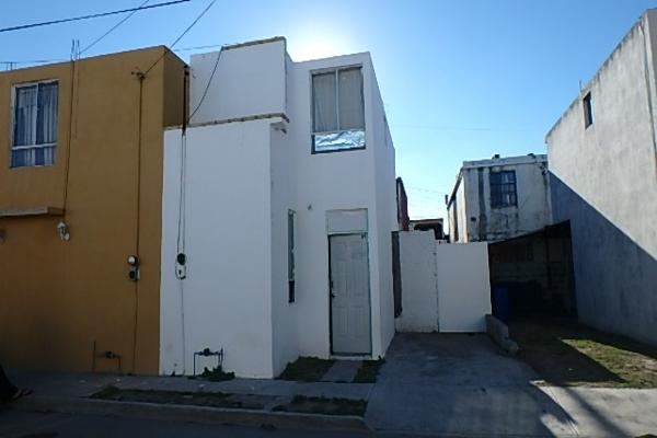 Foto de inmueble en PUERTO SAN CARLOS #21, Col. Hacienda los Portales C.P. 87458, Matamoros
