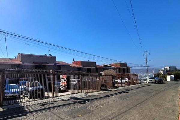 Foto de inmueble en av chapultepec  #s/n, Col. Juárez C.P. 22040, Tijuana