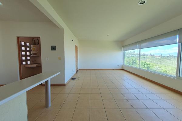 Foto de inmueble en Bosque Tres Marias, Morelia, Mich. #Bosque de OyamelesInt. 12bis 4D, Col. Bosques Tres Marías (Sección Departamentos) C.P. 58200, Morelia