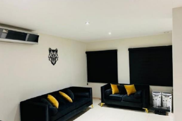 Foto de inmueble en Calle 18, Col. Altabrisa C.P. 97130, Mérida