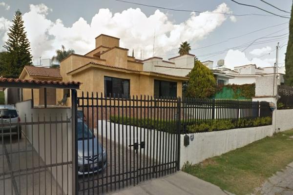 Foto de inmueble en CALLE HACIENDA MONTENEGRO #113, Col. Villas del Mesón C.P. 76226, Querétaro