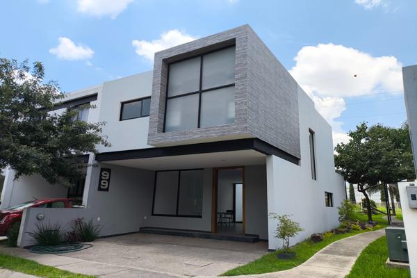 Foto de inmueble en Avenida Cristóbal Colón 6086 #6086, Col. Jardines de Miraflores C.P. 45601, San Pedro Tlaquepaque