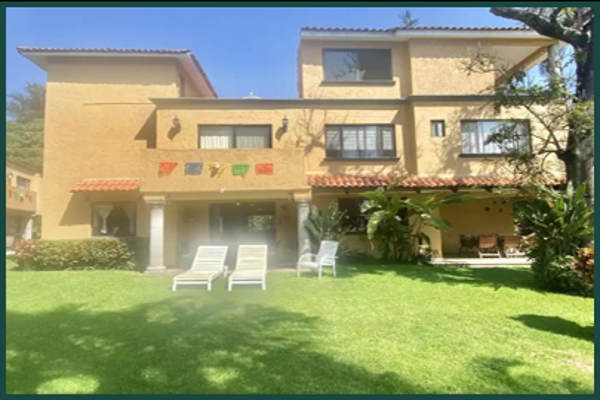 Foto de inmueble en Calle de la Luz 161 #s/n, Col. Chapultepec C.P. 62450, Cuernavaca