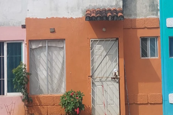 Foto de inmueble en Playa Punta Puntillas 45 #45, Col. Residencial las Olas C.P. 96343, Cosoleacaque